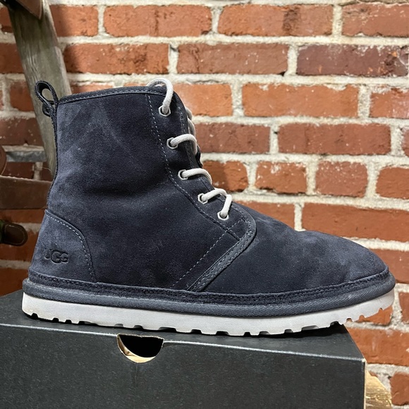 UGG Harkley Lace-Up Boots - Picture 3 of 6